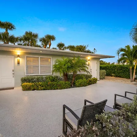 Wonderful Place Wprivate Patio Next To The Beach Cocoa Beach Exterior photo