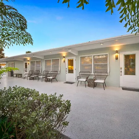 Wonderful Place Wprivate Patio Next To The Beach Cocoa Beach Exterior photo